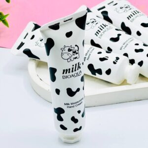 photo ۲۰۲۶ ۰۲ ۰۴ ۰۹ ۳۰ ۲۹ 2 آرایشی آراماتیک