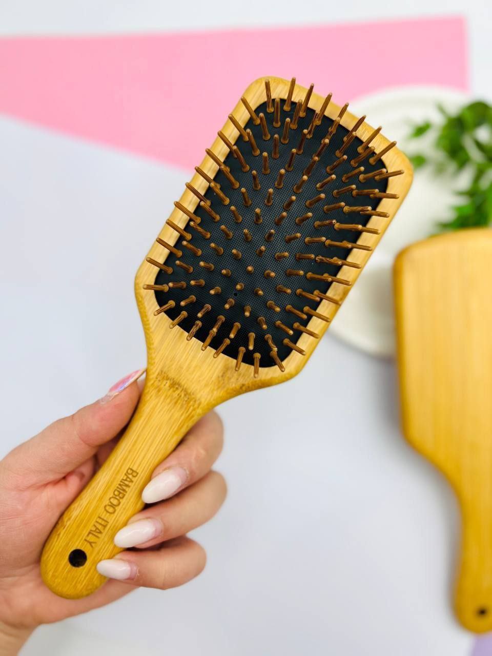 photo ۲۰۲۶ ۰۲ ۰۸ ۱۰ ۳۹ ۳۶ آرایشی آراماتیک